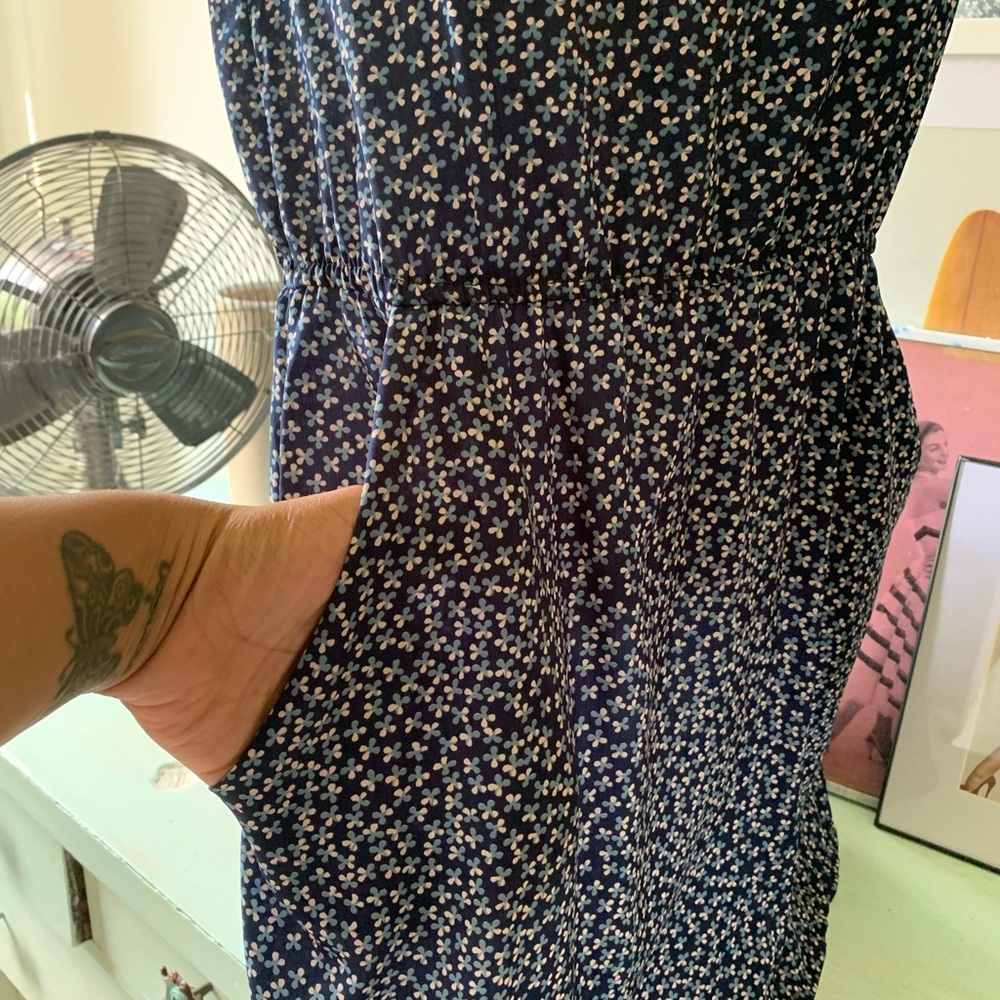 5/$25 Zara Basics Floral blue dress with pockets - Picture 11 of 13
